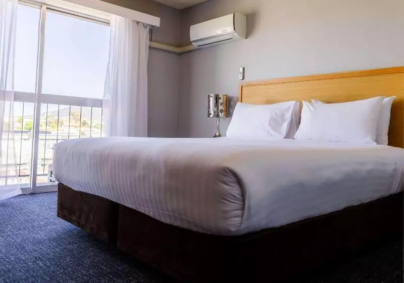 اتاق اجرایی با تخت بزرگ, Best Western Hobart