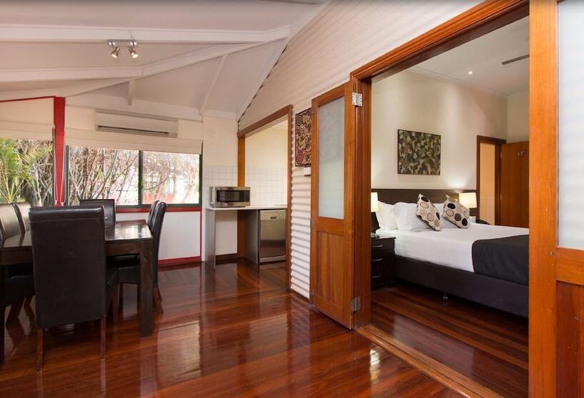 بنجلو قياسى, Cable Beach Club Resort & Spa