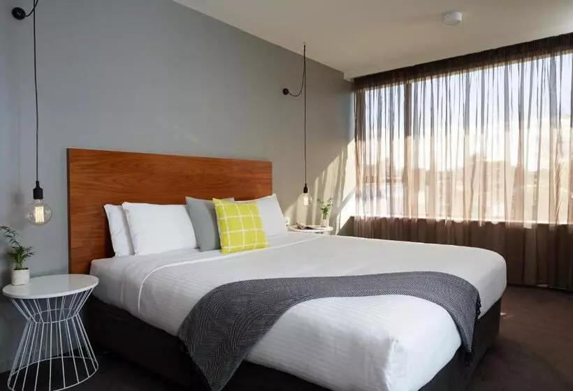 キングサイズベッドのデラックスルーム, Cosmopolitan Hotel And Apartments