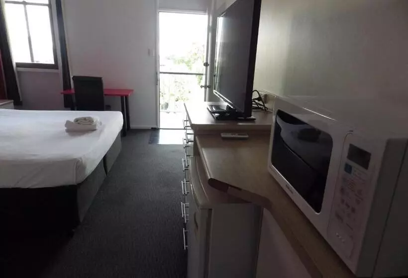 اتاق استاندارد, Darwin Poinciana Inn