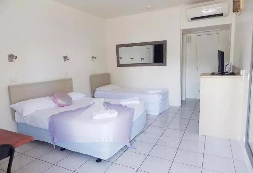 اتاق استاندارد, Darwin Poinciana Inn