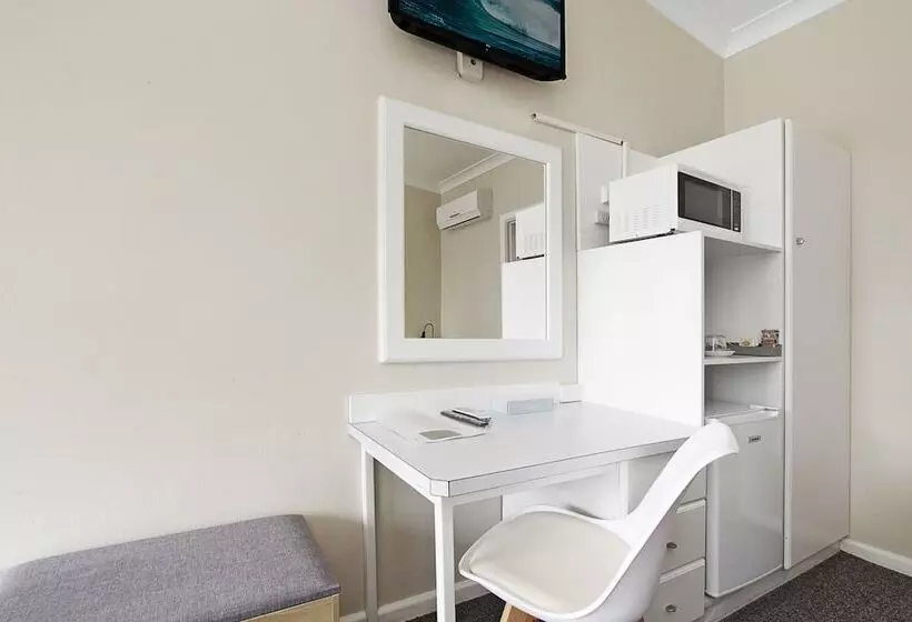 스탠다드 룸, Engadine Motor Inn