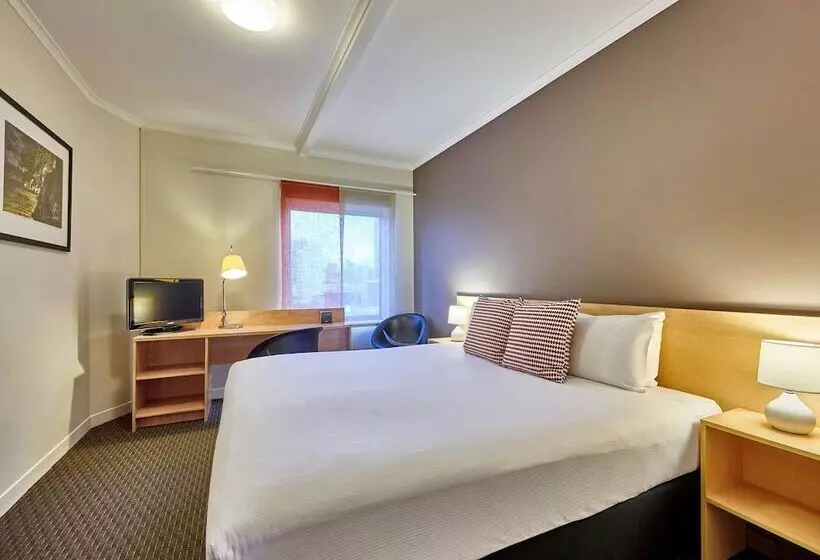 Superior Zimmer Stadtblick, Ibis Perth