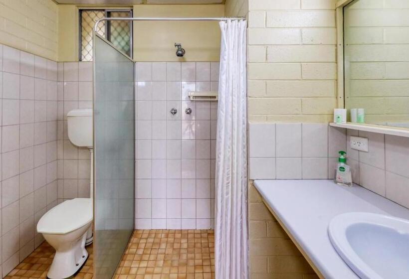 اتاق سوپریور, Oasis Motor Inn