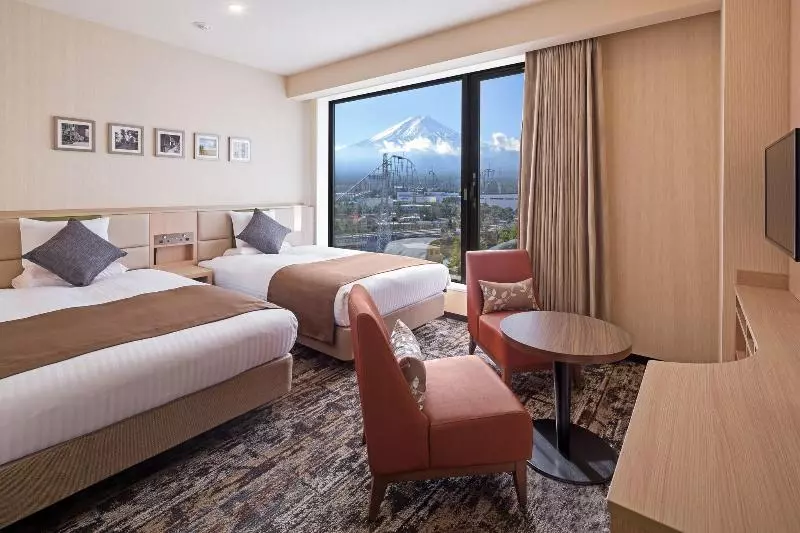 Executive-huone King-vuode, Parkes International