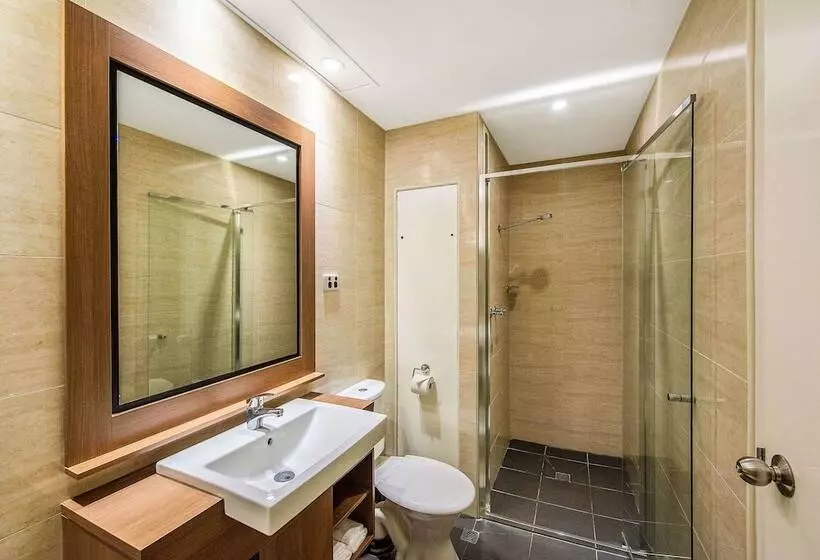 اتاق پرمیوم, Quality Hotel Ambassador Perth