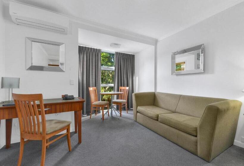 اتاق لوکس, Airport Heritage Motel