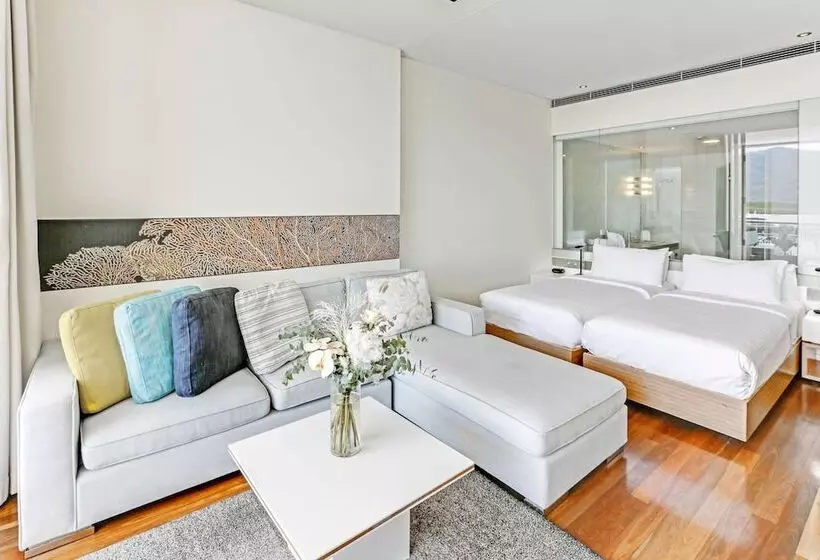 اتاق کلوب با چشم‌انداز, Shangrila The Marina, Cairns