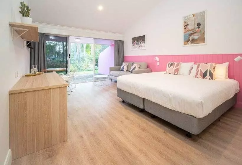 キングサイズベッドのスタンダードルーム, The Cubana Resort Nambucca Heads