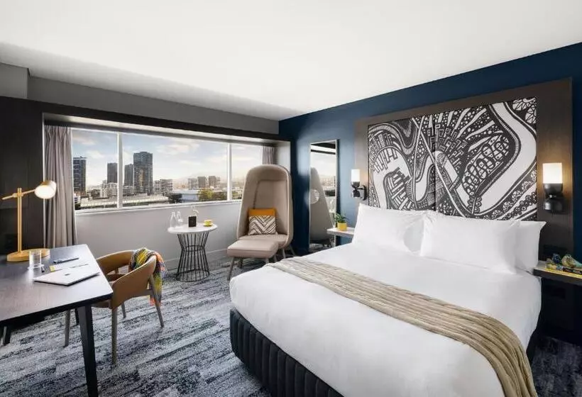 身障者適用スタンダードルーム, Voco Brisbane City Centre, An Ihg