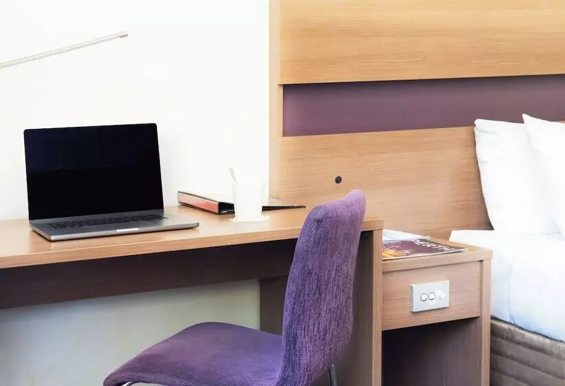 اتاق پرمیوم, Quality Hotel Ambassador Perth