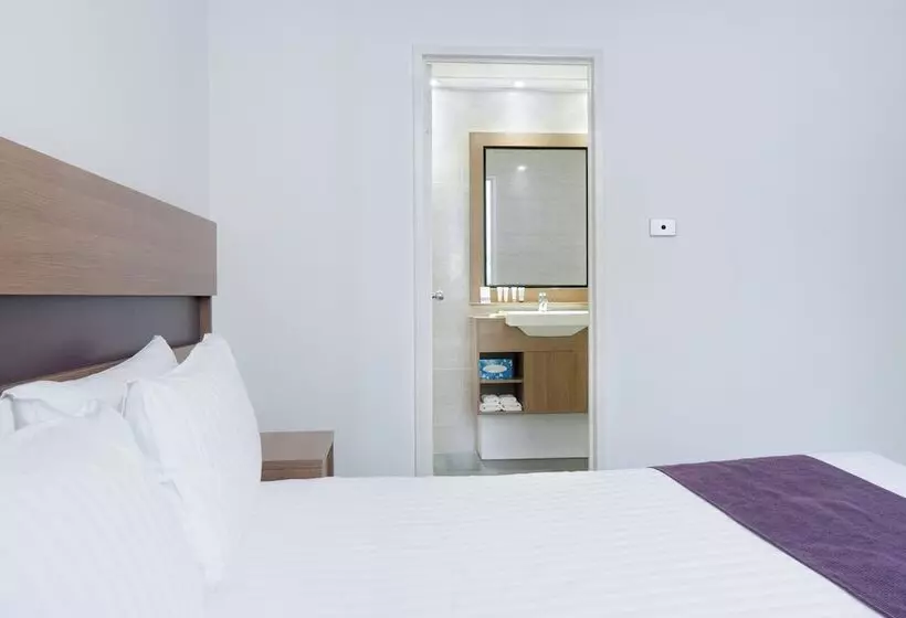 اتاق پرمیوم, Quality Hotel Ambassador Perth