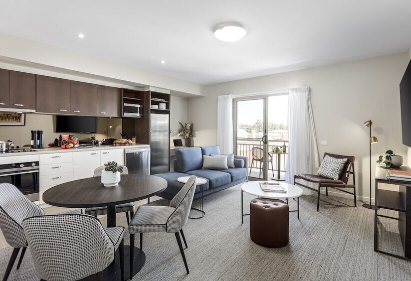 Апартаменты 3 Спальни, Quest Echuca