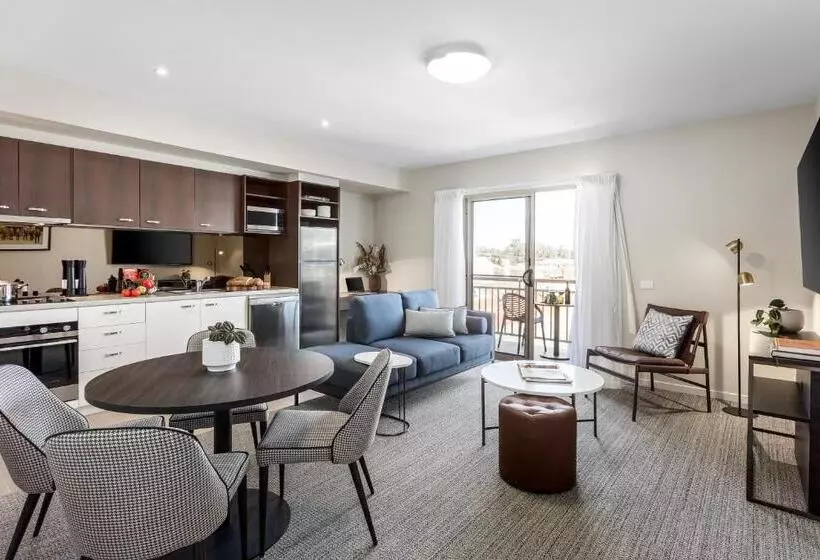 Apartament 3 Sypialnie, Quest Echuca