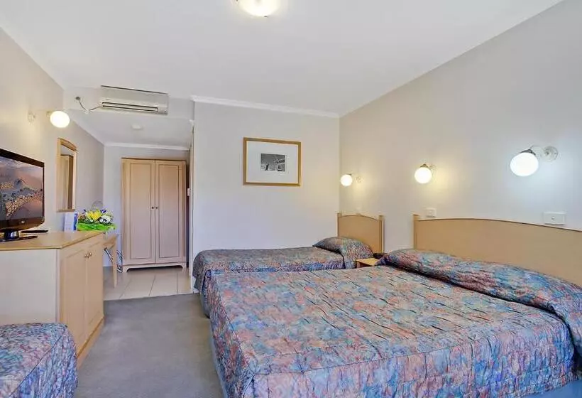 디럭스 패밀리 룸, The Oxley Motel Dubbo