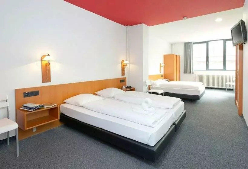 اتاق استاندارد سه نفره, A&o Antwerpen Centraal