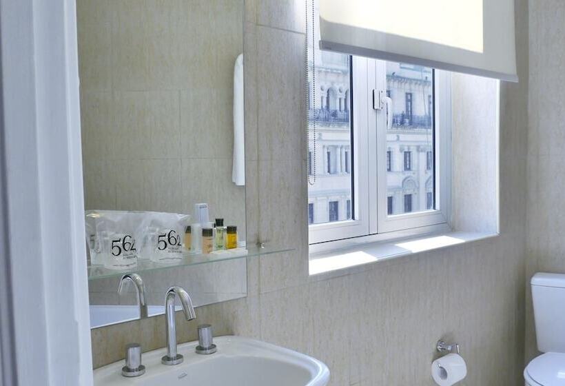 اتاق سوپریور, 562 Nogaro