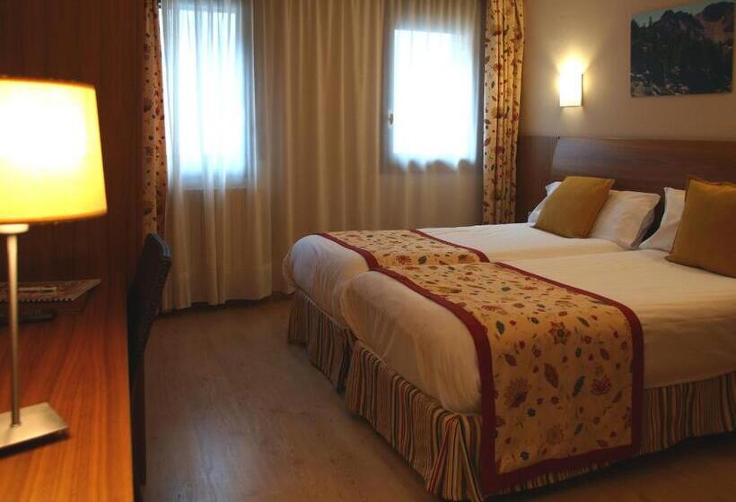 اتاق استاندارد با دسترسی به اسپا, Guillem & Spa