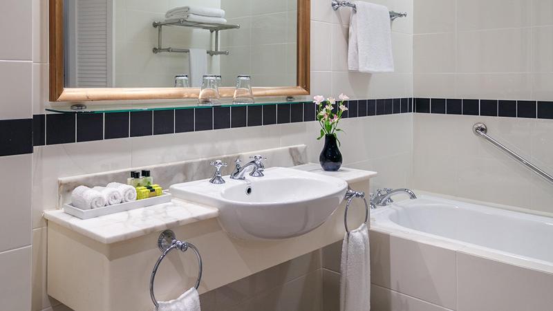 Номер Классика Кровать Кинг, Intercontinental Sanctuary Cove Resort, An Ihg