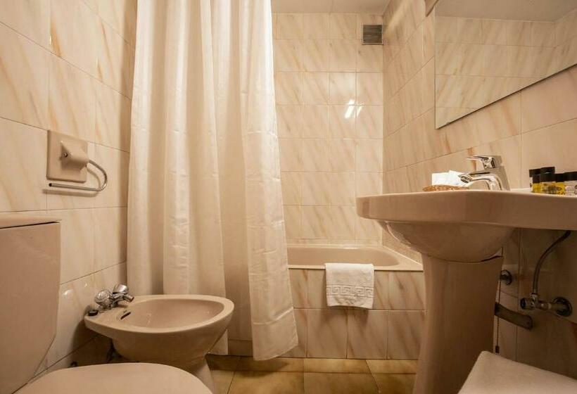 اتاق سوپریور سه تخته, Marco Polo by Nexta