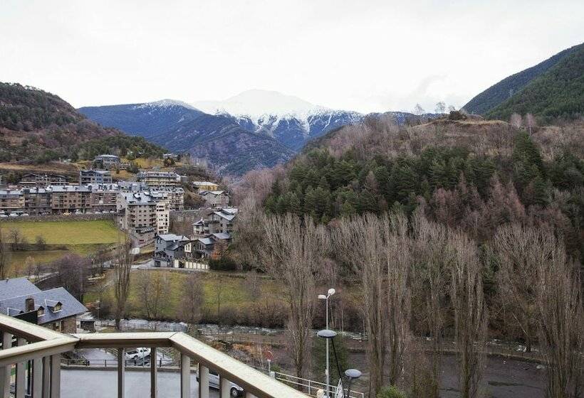 اتاق سوپریور سه تخته, Marco Polo by Nexta