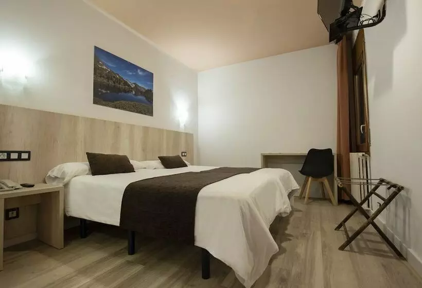 Economy Quadruple Room, Marco Polo by Nexta