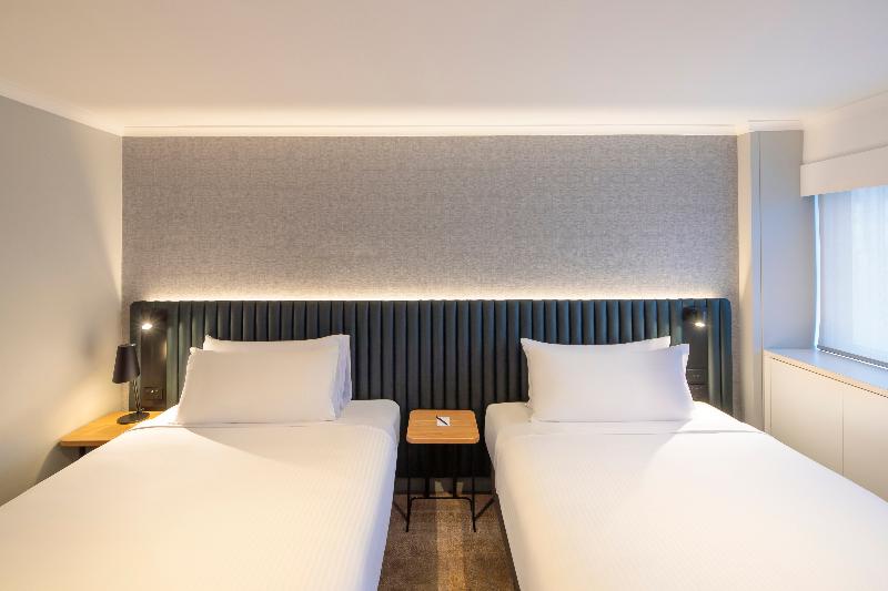 标准工作室, Novotel Sydney City Centre