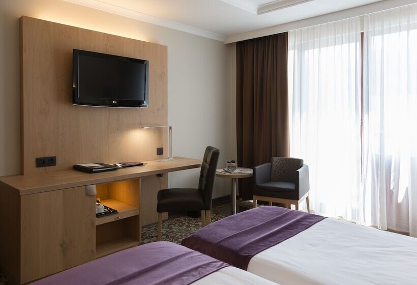 高级大房间, Restaurant Van Der Valk Nivelles Sud