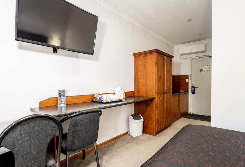 اتاق خانوادگی, Renmark