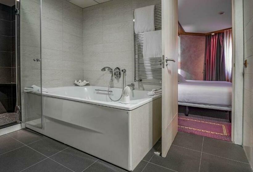 جناح جونيور, Roc Blanc Hotel & Spa