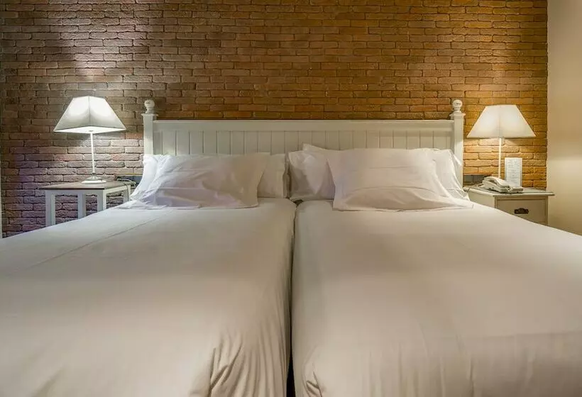 اتاق سوپریور سه تخته, Roc Blanc Hotel & Spa