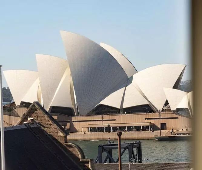 クイーンサイズベッドのスタンダードルーム, Sydney Harbour