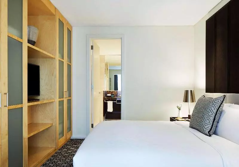 سوئیت جونیور با تخت بزرگ, Sofitel Sydney Wentworth