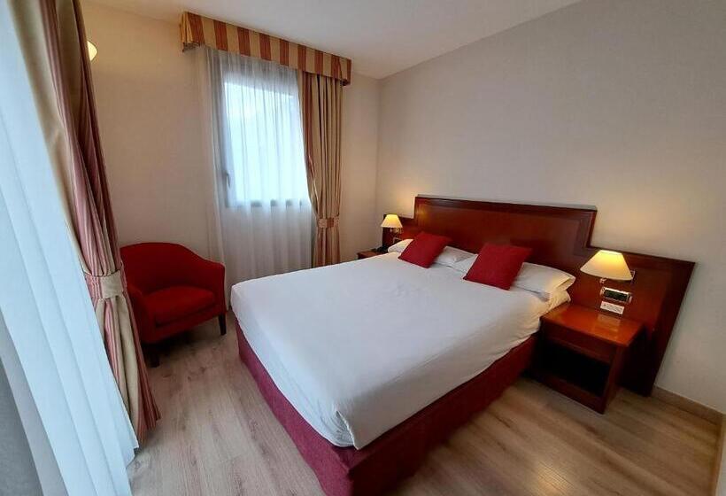 اتاق استاندارد, Spa Termes Carlemany