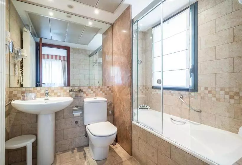 اتاق لوکس, Spa Termes Carlemany