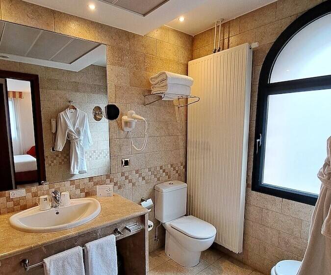 اتاق استاندارد, Spa Termes Carlemany