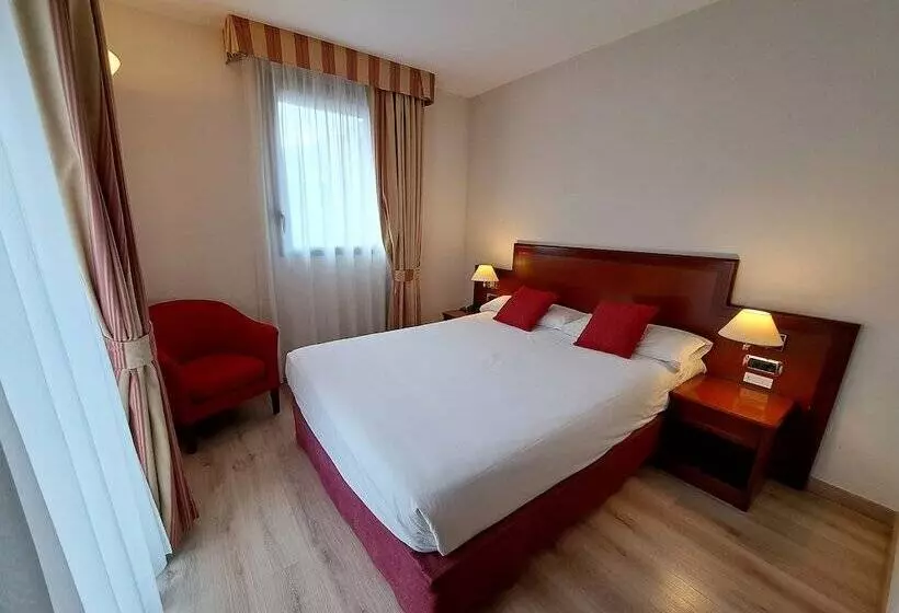 اتاق استاندارد, Spa Termes Carlemany