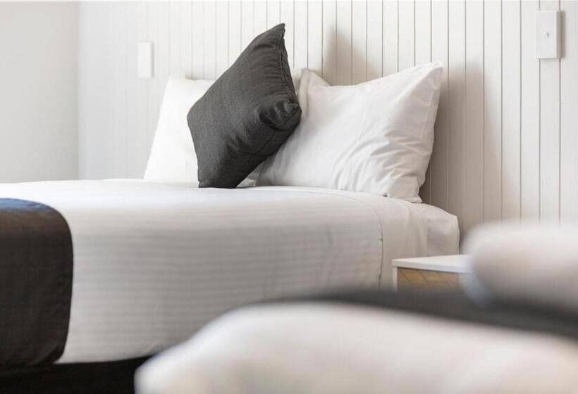 اتاق سوپریور, The Wine Vine