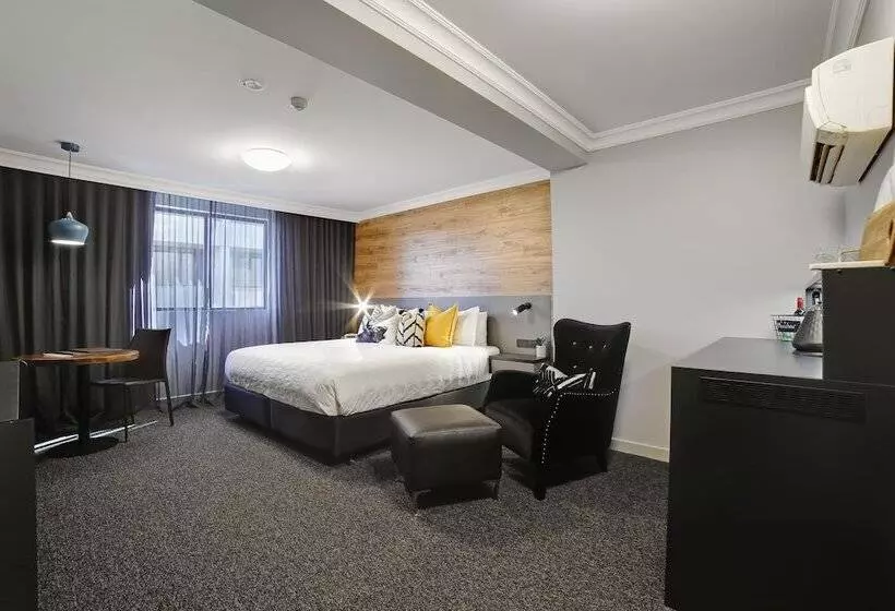 이그제큐티브 스위트, Townhouse