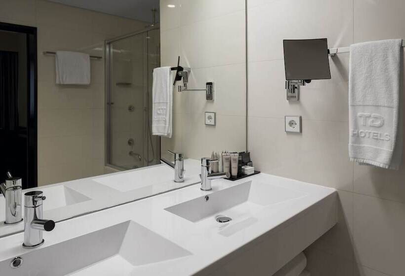 اتاق اجرایی, Trópico