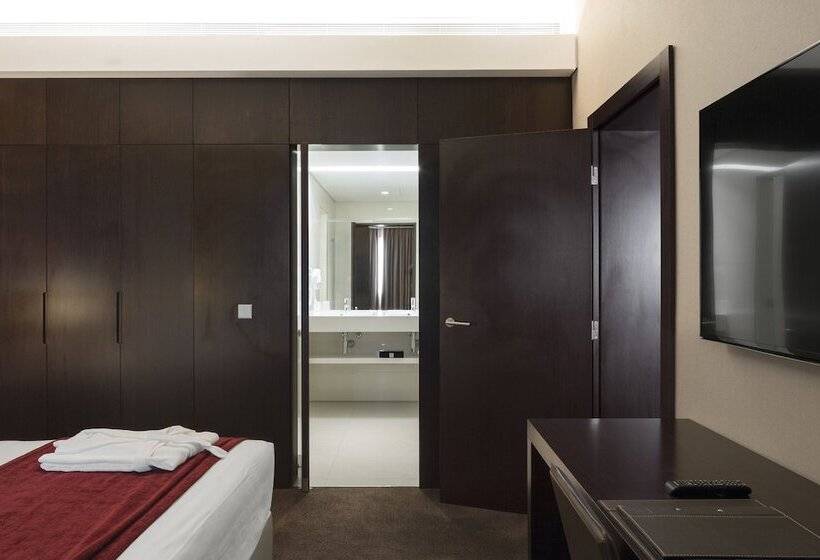 اتاق اجرایی, Trópico