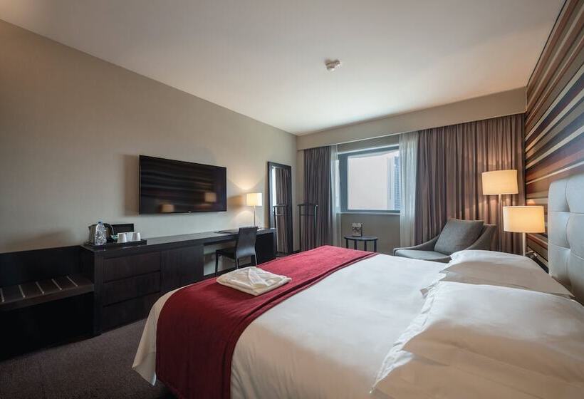 اتاق اجرایی, Trópico