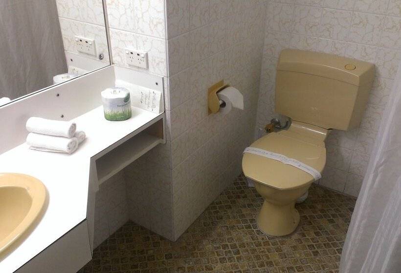 ファミリールーム, Lindy Lodge Motel