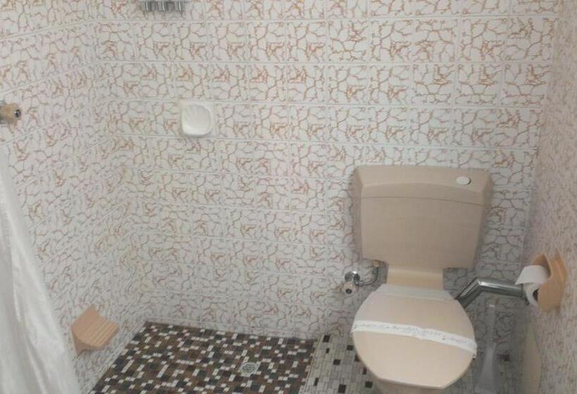 スタンダードルーム, Lindy Lodge Motel