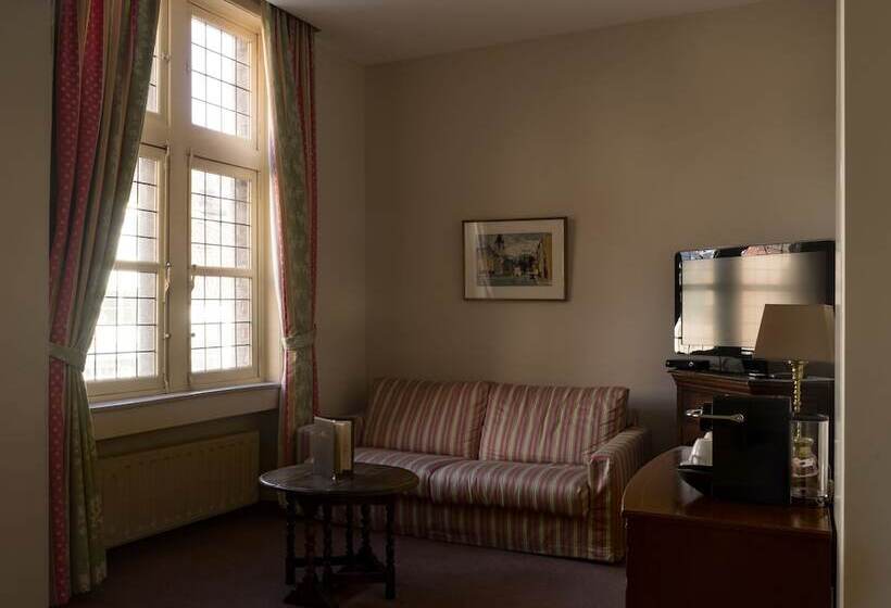 اتاق لوکس, Duc De Bourgogne