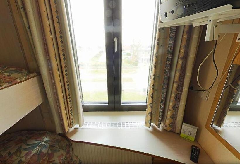 Семейный Номер, Familiehotel Soll Cress Koksijde