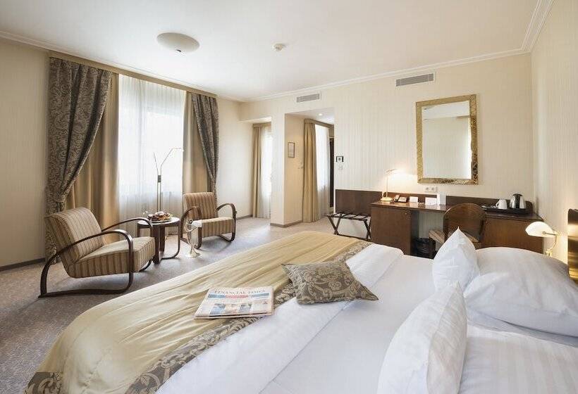 Superior Room with Terrace, Devin