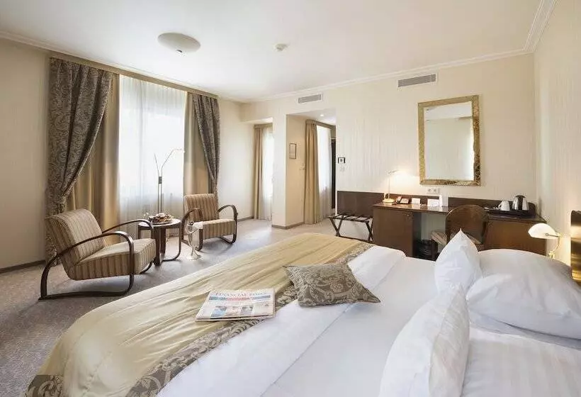 Superior Room with Terrace, Devin