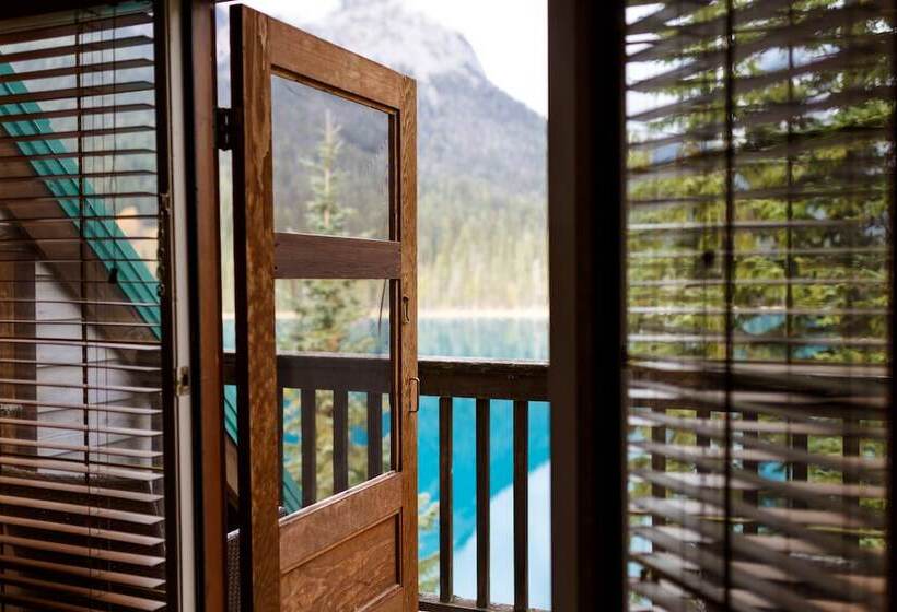 Номер Стандарт 2 Двуспальные Кровати, Emerald Lake Lodge
