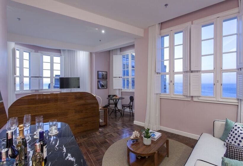 جناح, Fera Palace